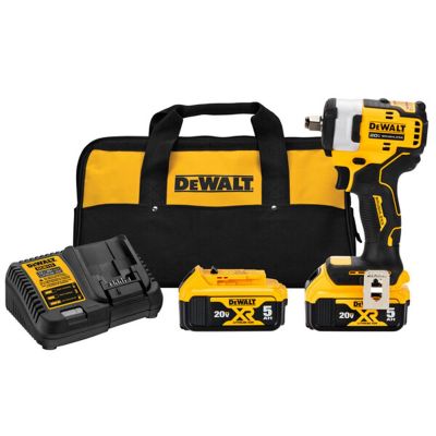 DWTDCF911P2 image(0) - DeWalt 20v MAX 1/2" IMPACT WRENCH KIT